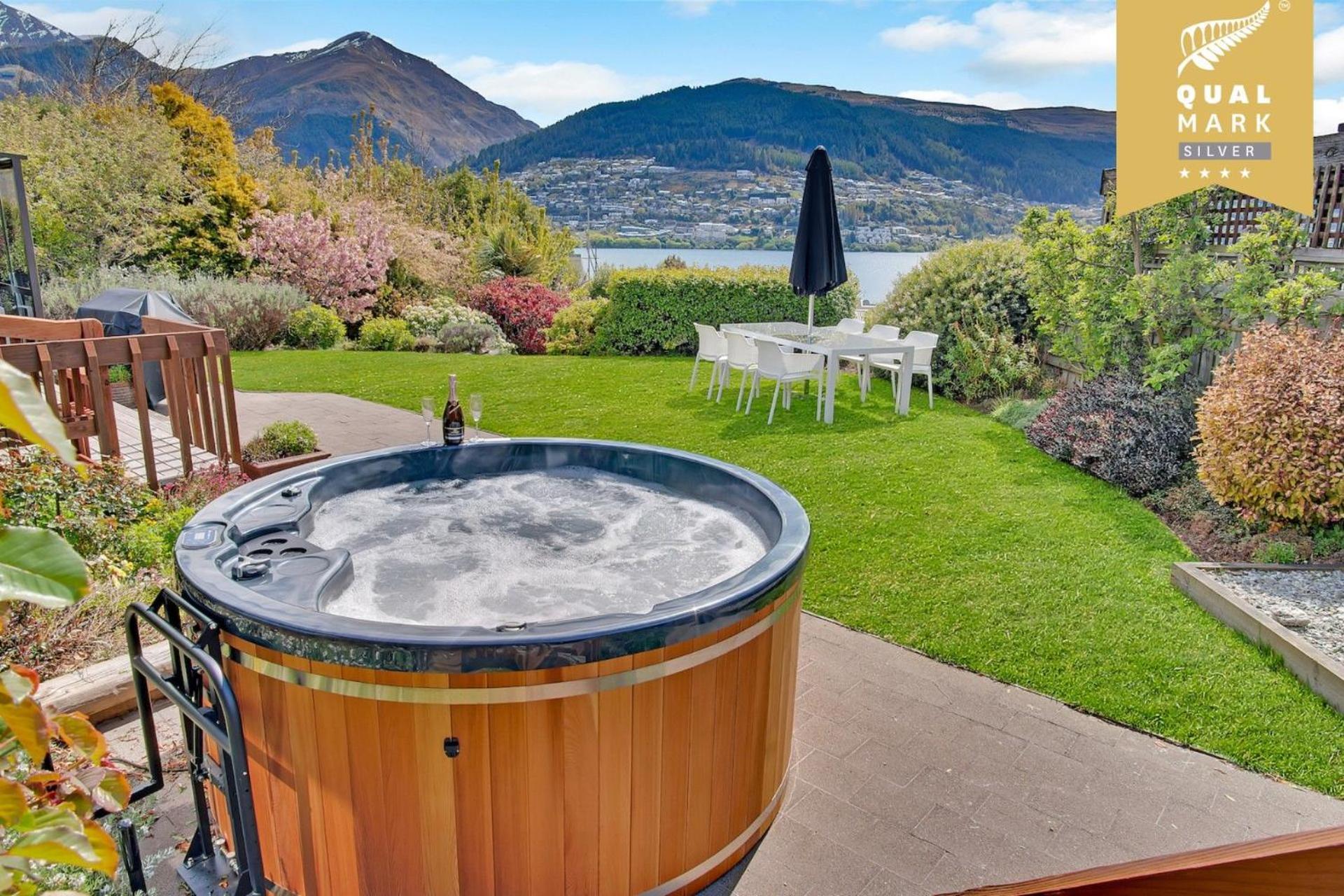 Tranquil Heights Villa Queenstown Buitenkant foto