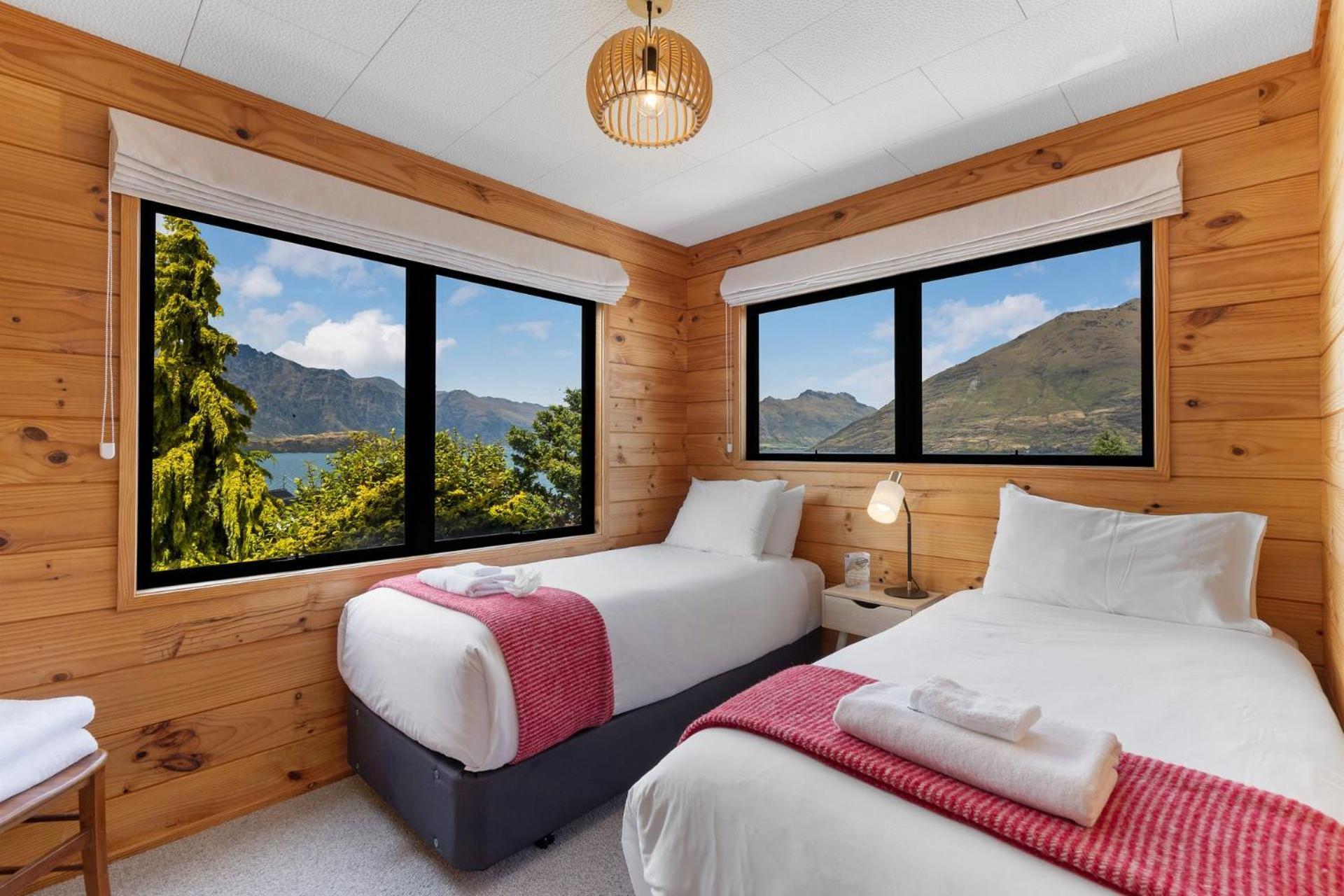 Tranquil Heights Villa Queenstown Buitenkant foto