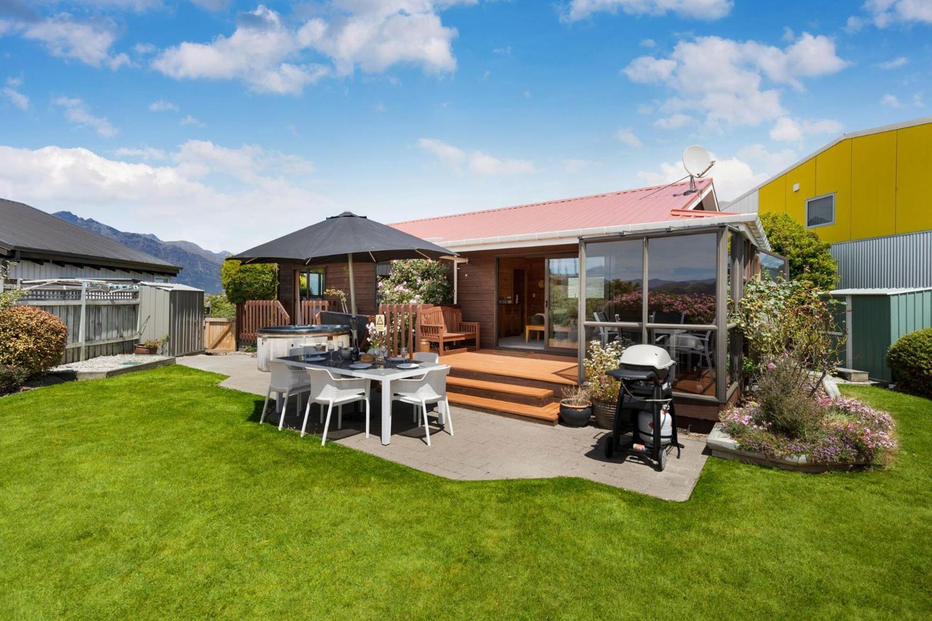 Tranquil Heights Villa Queenstown Buitenkant foto